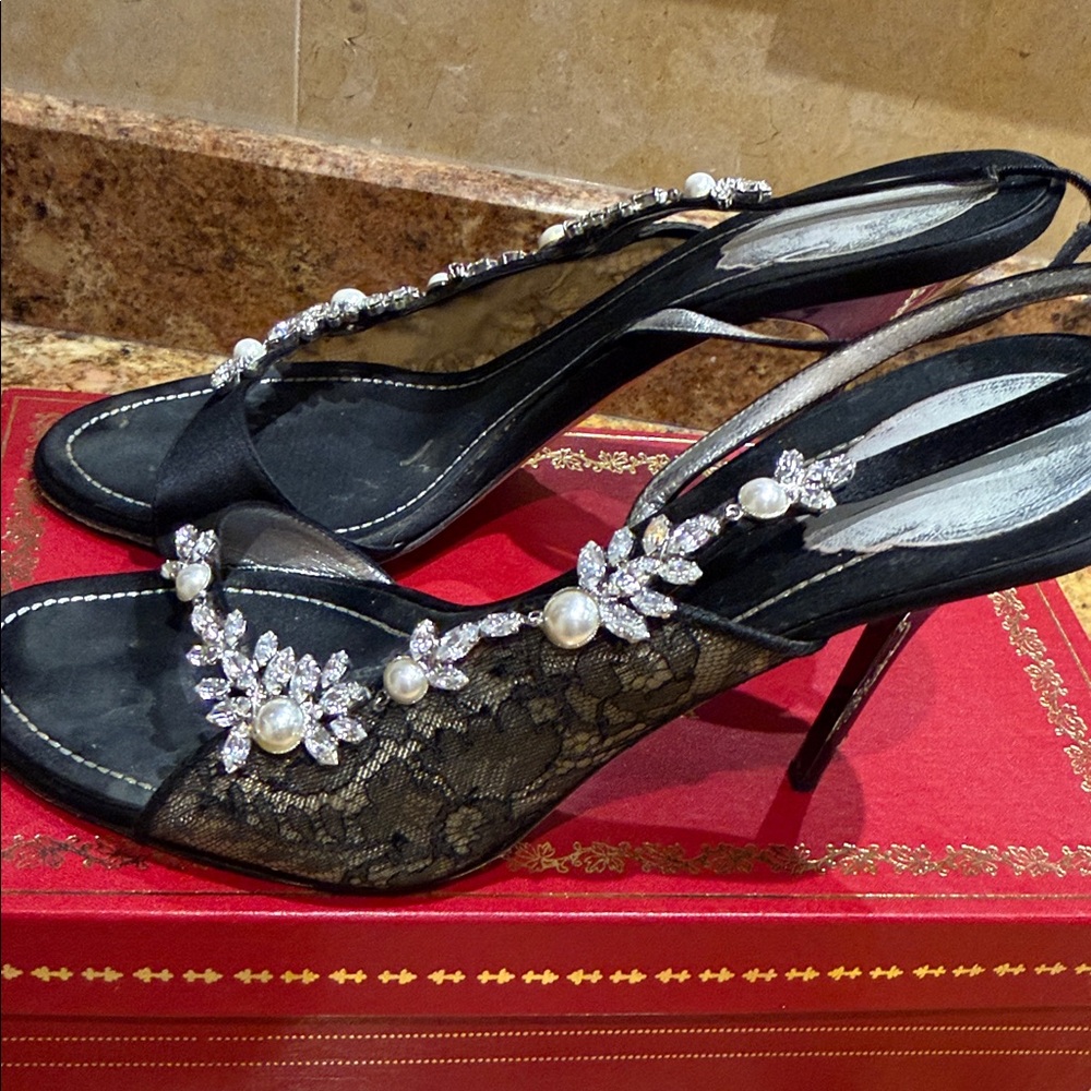 Rene Caovilla Black Heels with Lace, Crystal and Pearl Accents Sz 40 - Picture 3 of 6